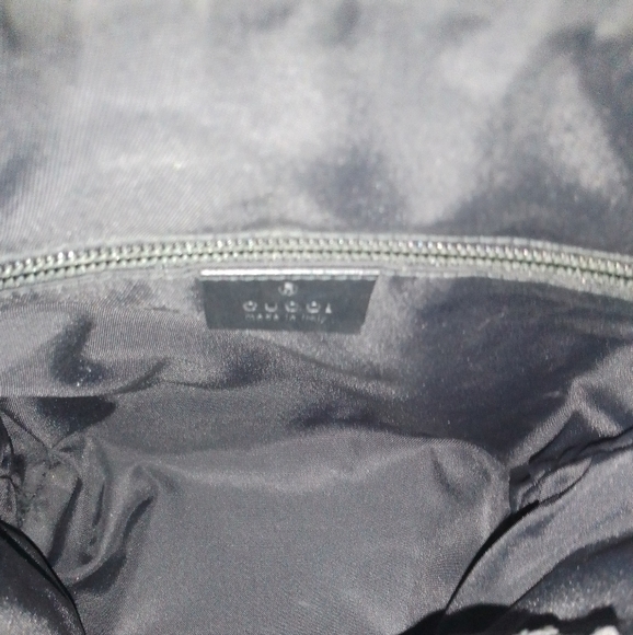 Gucci Messenger Bag - Picture 5 of 8